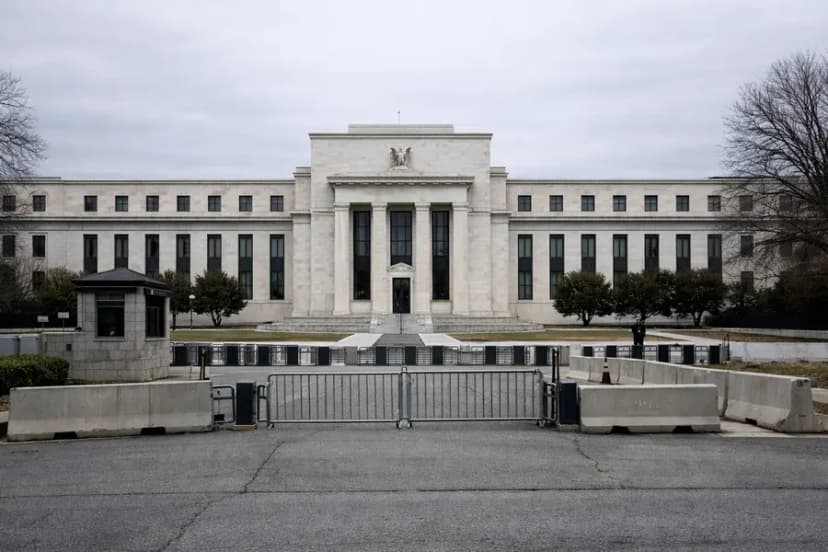 Trump's Full, Court Press Challenges Warsh on Interest Rates