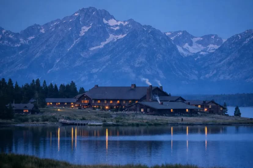 Warsh's Jackson Hole Debut Puts Interest Rates on Alert